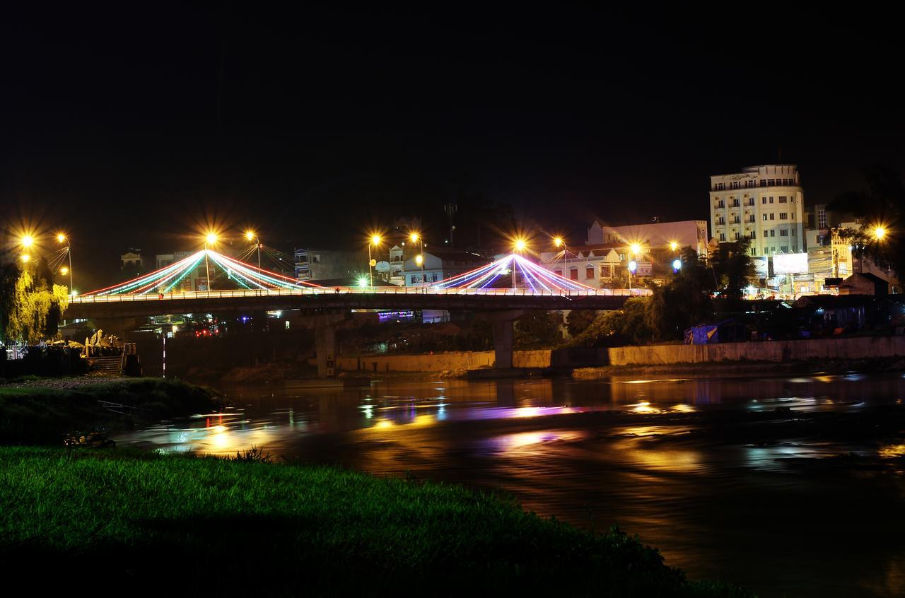 Jeanne Hotel Каобанг Екстер'єр фото